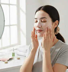 Frostvibe™ Bio-Collagen Night Hydration Mask: Premium Plumping Effect for Radiant Skin